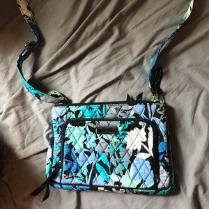 Cross body Vera Bradley bag